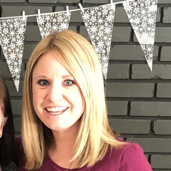 Meet your Posher, Katie - Picture 1 of 1